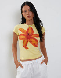 flower tee woman